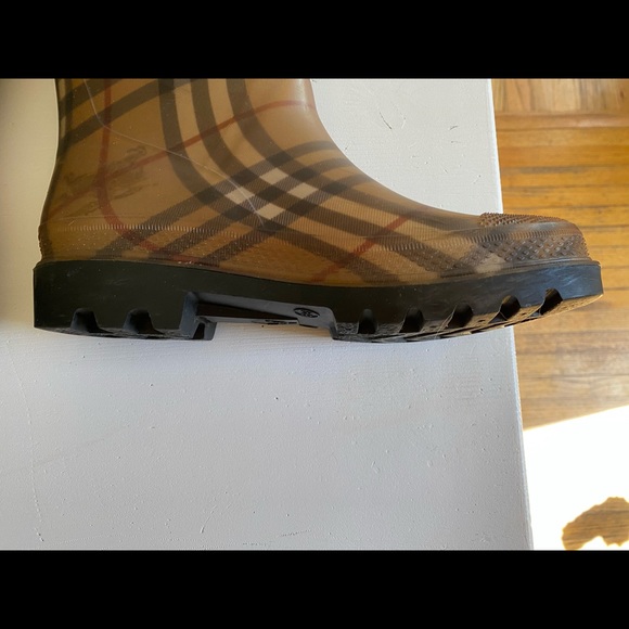 Burberry Rainboot - Picture 4 of 5